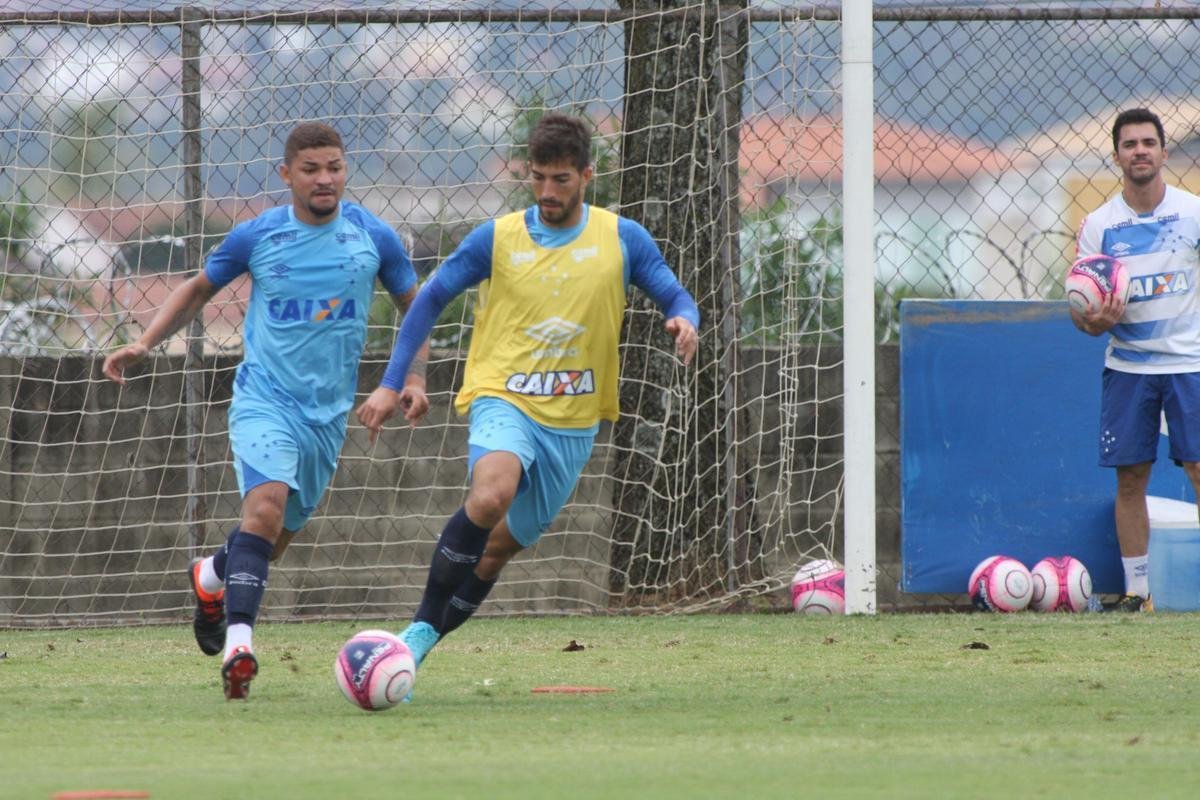 Imagens do treino do Cruzeiro nesta segunda-feira, 19 de fevereiro, na Toca da Raposa II