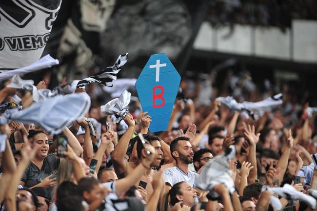 Torcida do Atltico lotou o Mineiro no jogo contra o Grmio e bateu recorde de pblico no Campeonato Brasileiro