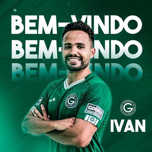 Ivan, lateral-direito (Goiás)