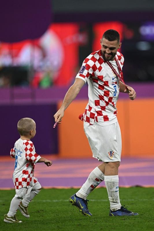 Festa e premiao dos jogadores da Crocia pela conquista do terceiro lugar na Copa do Mundo de 2022, no Catar. Time croata venceu o Marrocos por 2 a 1 neste sbado (17), no Estdio Internacional Khalifa, em Doha