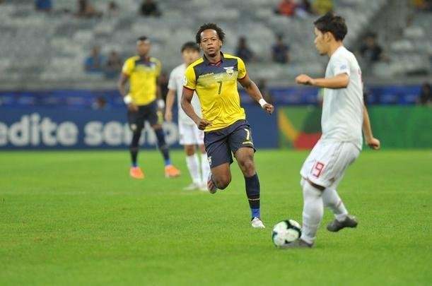 Equador e Japo se enfrentaram no Mineiro pela terceira rodada do Grupo C da Copa Amrica