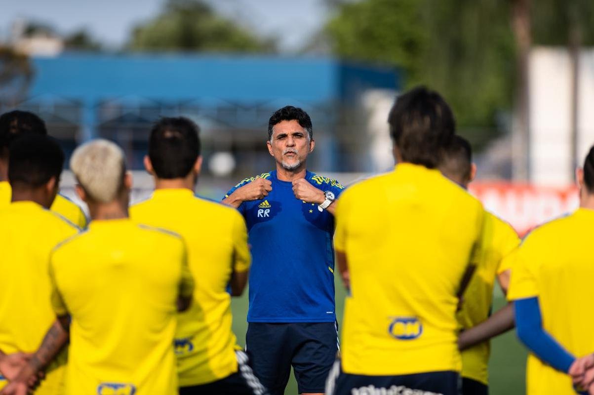 Fotos do treino do Cruzeiro desta segunda-feira (27/9)