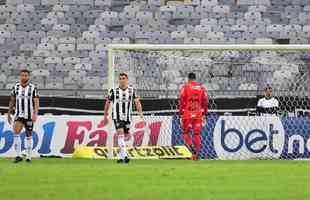 Fotos do jogo entre Atltico e Gois, no Mineiro, em Belo Horizonte, pela 23 rodada da Srie A do Brasileiro