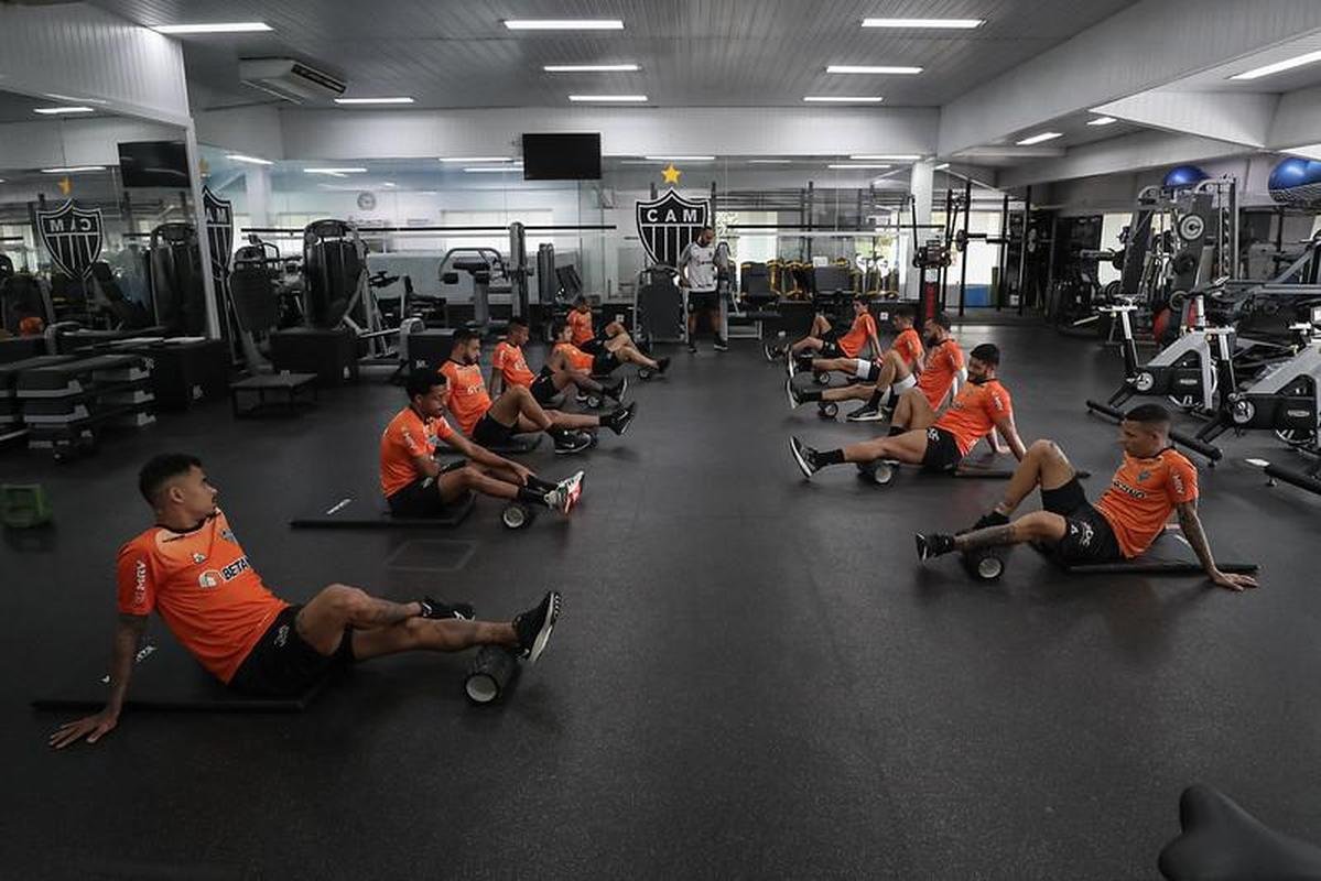 Galo treinou em preparao para o jogo contra o Fortaleza 