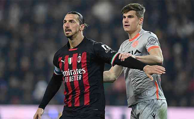 Ibrahimovic marcou de pnalti em derrota do Milan