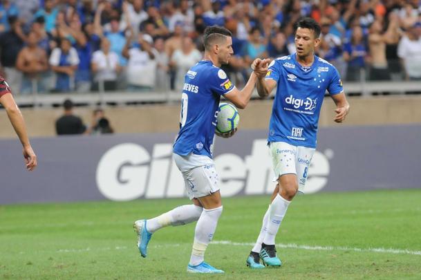 Cruzeiro e Flamengo se enfrentaram pela 20 rodada do Campeonato Brasileiro