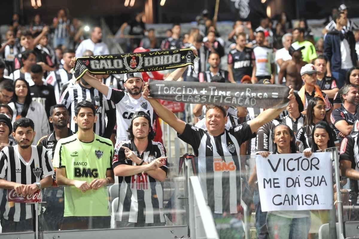 Torcida do Galo acompanhou o duelo entre o Alvinegro e o Jorge Wilstermann, no Mineiro