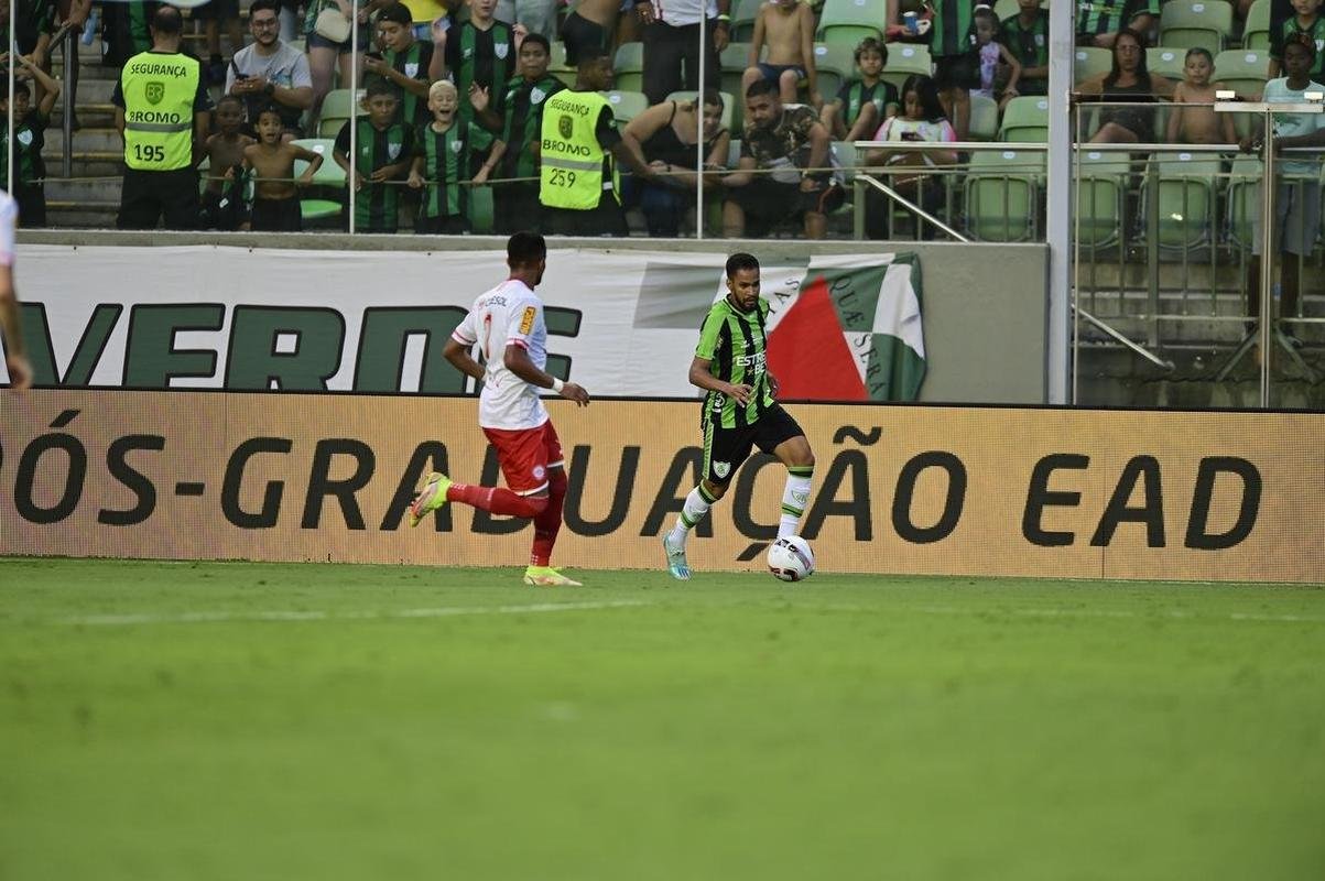 No Independncia, Amrica vence Tombense por 3 a 1, de virada, pela oitava rodada do Campeonato Mineiro 