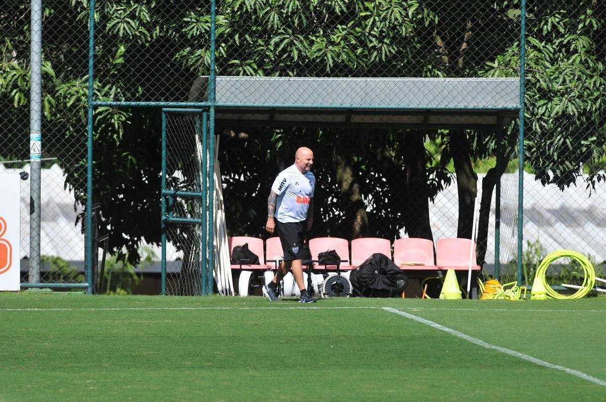 Jorge Sampaoli foi apresentado na tarde desta segunda-feira como novo tcnico do Atltico