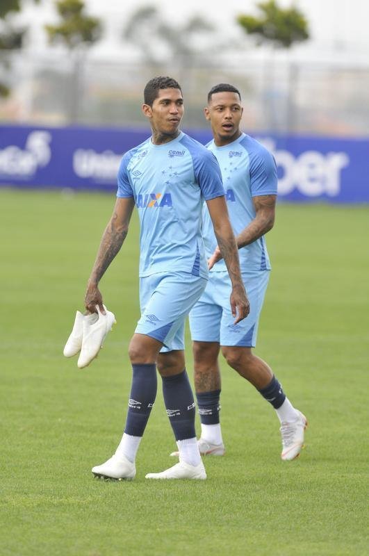 Imagens do treino do Cruzeiro antes do segundo duelo da final da Copa do Brasil, contra o Corinthians, em So Paulo