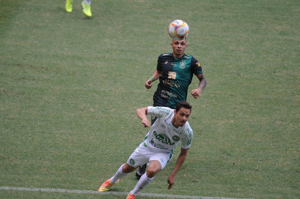 Imagens do jogo entre Amrica e Chapecoense, no Independncia, pela Srie B