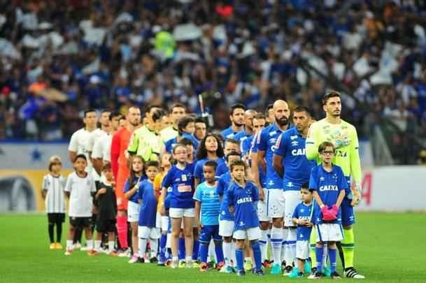 Imagens do jogo entre Cruzeiro e Corinthians, pelas quartas de final da Copa do Brasil, no Mineiro