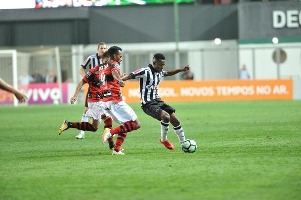 Galo recebeu o Atltico Goianiense, no Independncia, pela 33 rodada do Campeonato Brasileiro