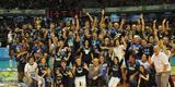 Imagens da premiao, da festa do time e da torcida cruzeirense no Mineirinho com o tri da Superliga