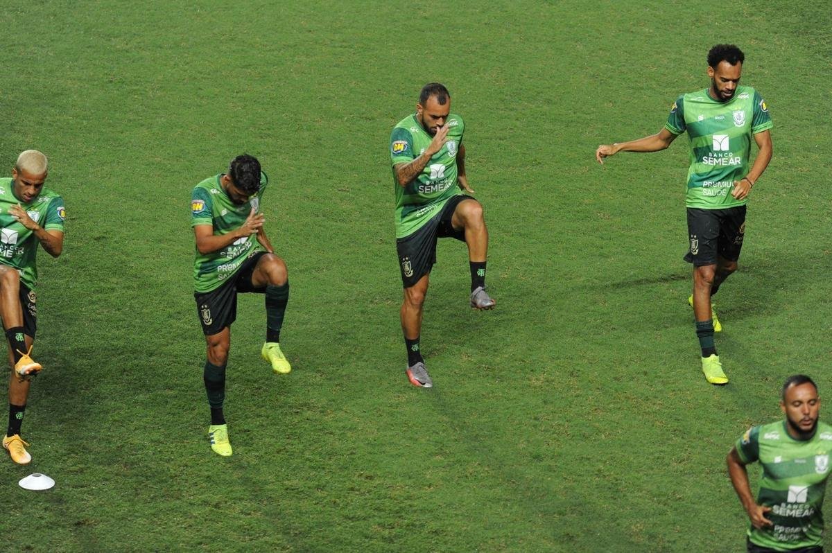 Fotos de Amrica x Vitria, no Independncia, pela 33 rodada