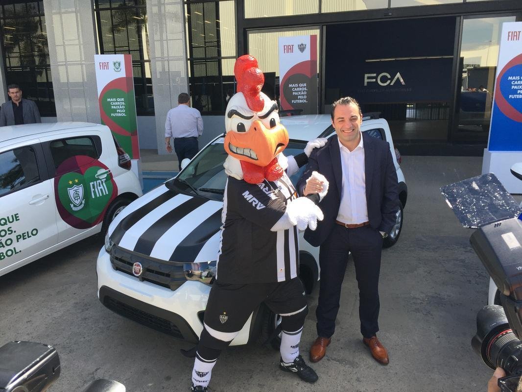 Presidentes e mascotes de Amrica, Atltico e Cruzeiro foram  fbrica da Fiat, em Betim, onde firmaram acordo comercial
