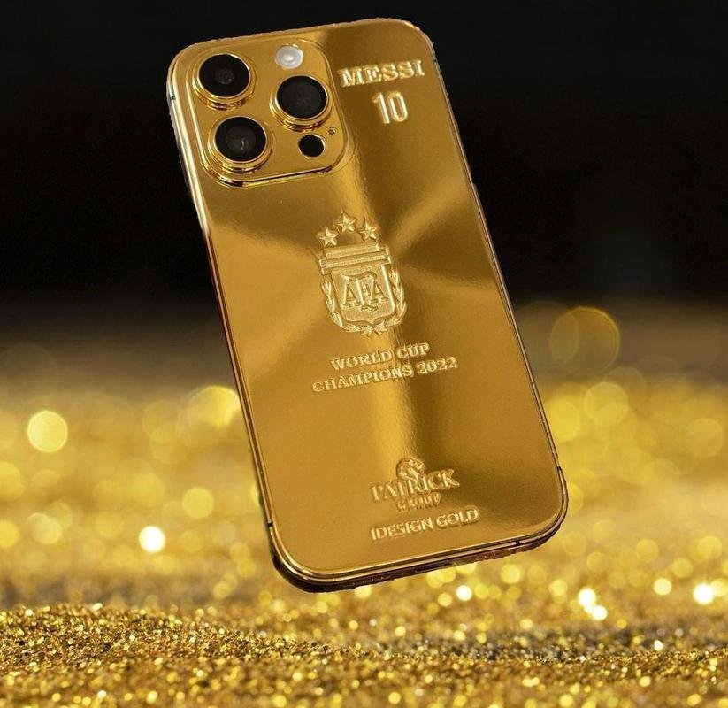 Iphones foram banhados a ouro pela Idesign Gold, a pedido de Lionel Messi