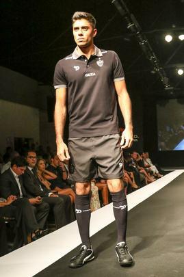 Nova coleção de uniformes do Atlético para 2016, fornecida pela empresa canadense Dryworld