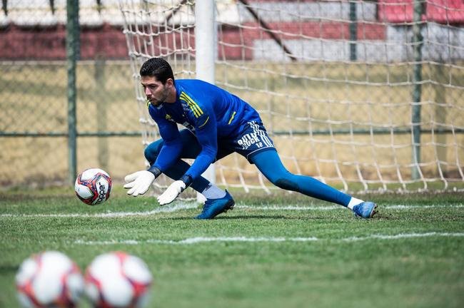 Fotos do treino do Cruzeiro na Arena do Jacar, em Sete Lagoas. Time fechou a preparao para enfrentar a Ponte Preta, s 11h deste sbado, pela 23 rodada da Srie B