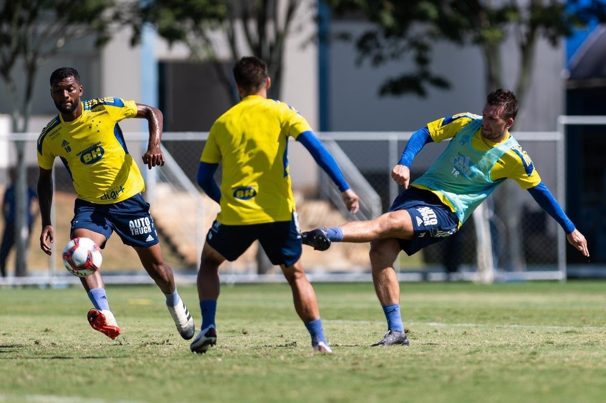 Cruzeiro encerrou a preparao para a ltima rodada do Campeonato Mineiro; Raposa precisa vencer