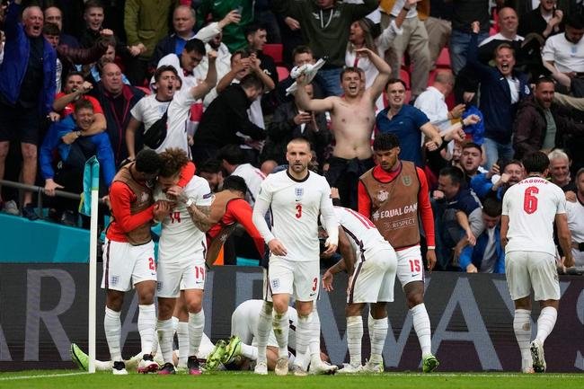 Fotos do gol de Harry Kane, da Inglaterra, sobre a Alemanha, em Wembley. Ingleses venceram por 2 a 0 e avan�aram �s quartas de final da Eurocopa
