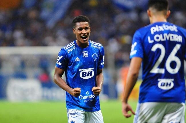 Cruzeiro 3 x 2 CSA: veja fotos do jogo da taa