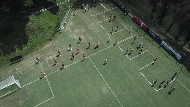 Atl�tico segue prepara��o para o cl�ssico; veja fotos