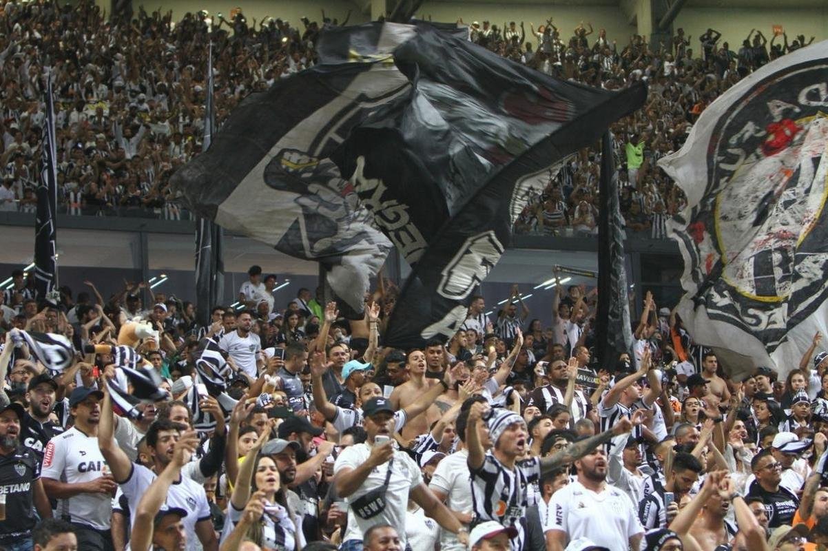 Fotos da torcida do Atltico no Mineiro durante a partida contra o Juventude pela 34 rodada do Campeonato Brasileiro