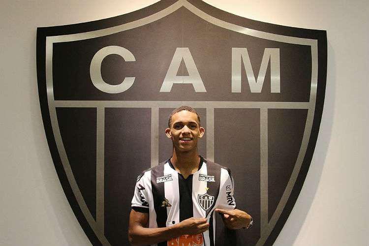 O Atltico anunciou a contratao do meio-campo Dylan Borrero, que estava no  Independiente Santa Fe