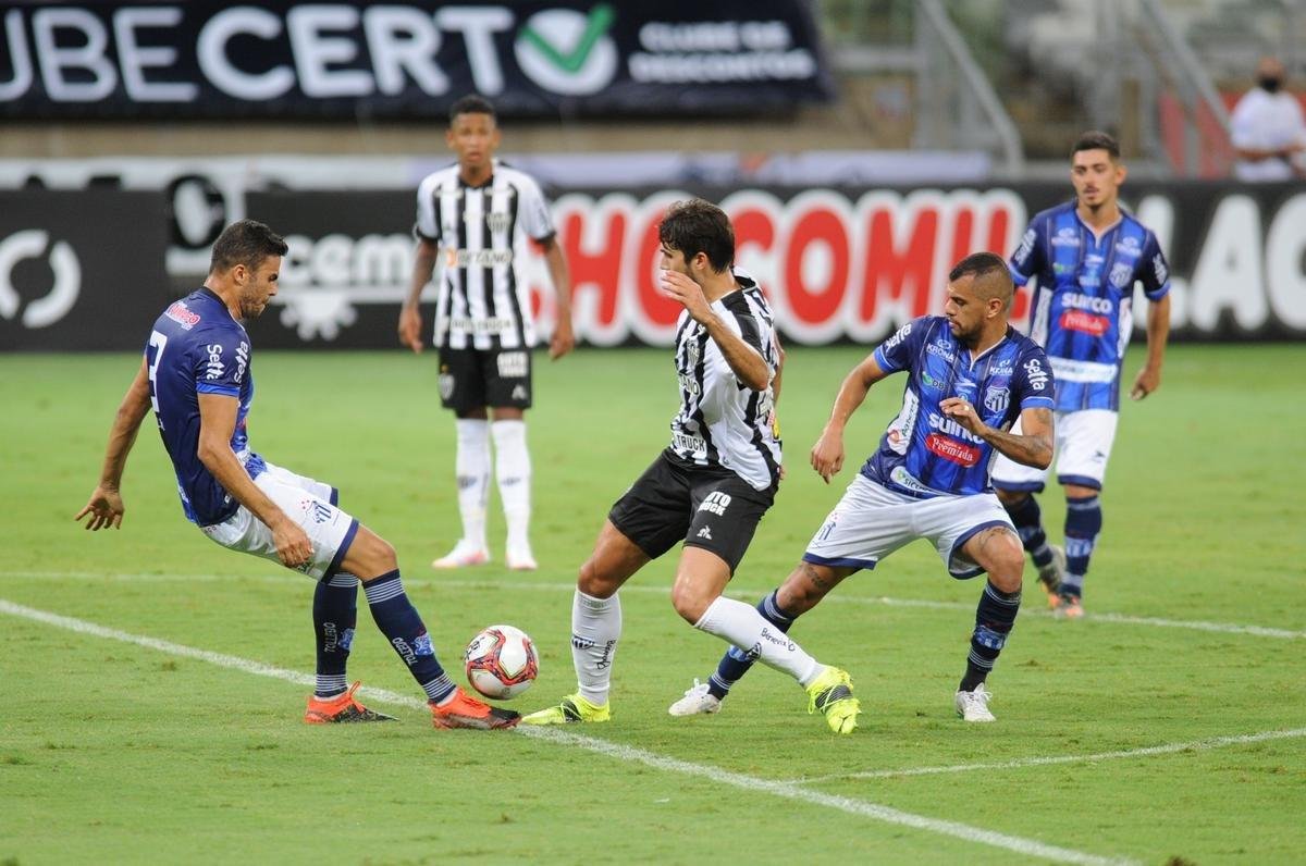 Galo venceu a URT na despedida do goleiro Victor