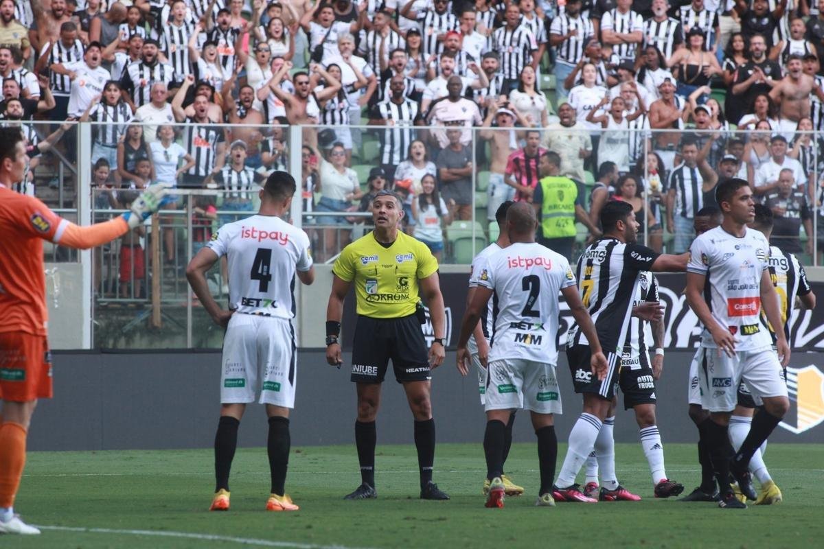 Atltico e Athletic se enfrentaram neste sbado (18/3), no Independncia, em jogo de volta da semifinal do Campeonato Mineiro
