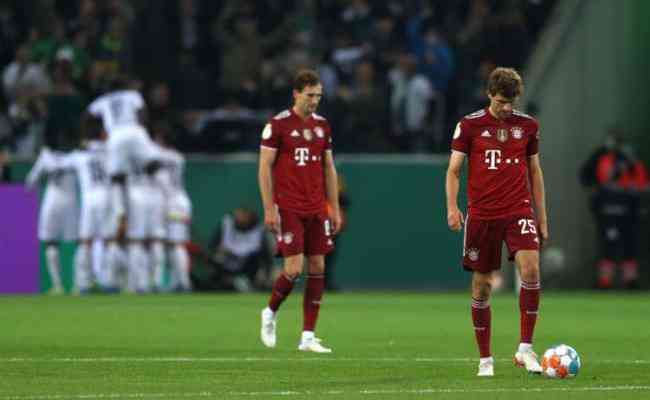 O Bayern foi eliminado da Copa da Alemanha aps perder por 5 a 0 para o Borussia Mnchengladbach, na ltima quarta-feira (27)