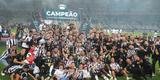 Festa do Atl�tico no Mineir�o pela conquista do tricampeonato mineiro. Galo derrotou o Cruzeiro por 3 a 1 na final �nica do estadual. Gols foram de Hulk (2) e Nacho