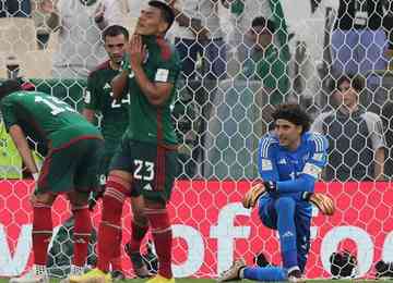 Seleção Mexicana venceu a Saudita por 2 a 1 em jogo do Grupo C da Copa do Mundo, mas foi eliminado da chave pois teve saldo de gols menor que o da Polônia