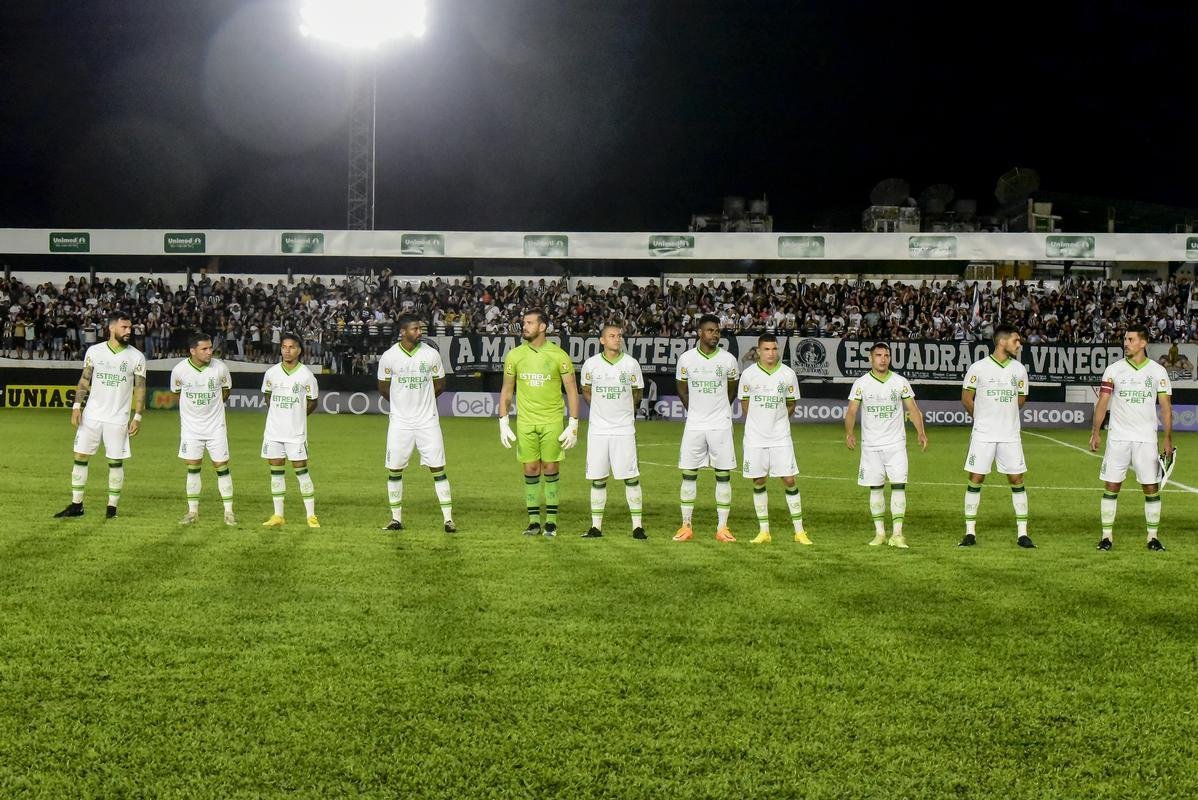 Jogo entre Athletic e Amrica, nesta tera-feira (7/2), pela 4 rodada do Campeonato Mineiro, no Estdio Joaquim Portugal, em So Joo del-Rei
