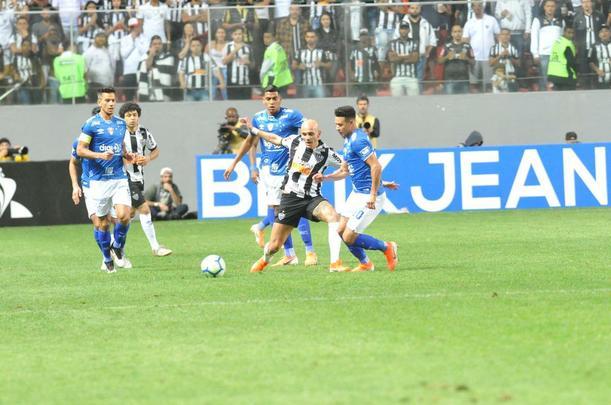 Atltico e Cruzeiro se enfrentaram pelas quartas de final da Copa do Brasil