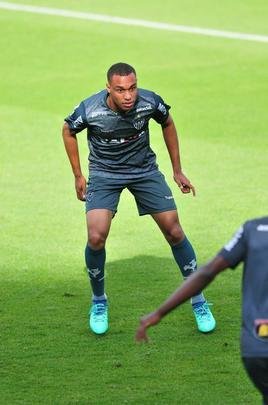 Fotos da apresentao e primeiro treino de Leandrinho no Atltico