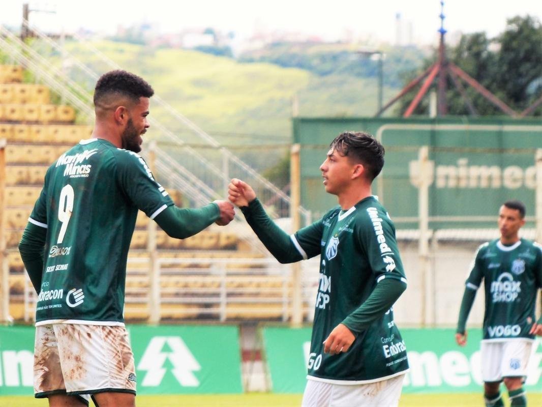 Fotos de Caldense x Boa, no Estdio Ronaldo, em Poos de Caldas, pelo Campeonato Mineiro