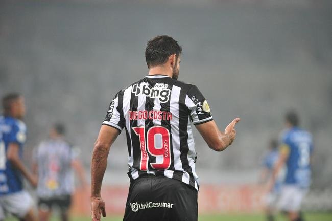 Fotos do jogo entre Atltico e Grmio, no Mineiro, em BH, pela 19 rodada do Campeonato Brasileiro