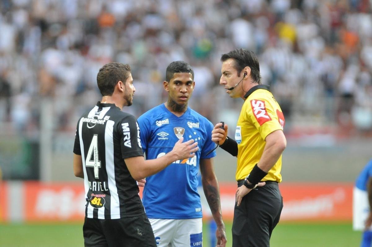 Veja imagens do clssico entre Atltico e Cruzeiro, no Independncia