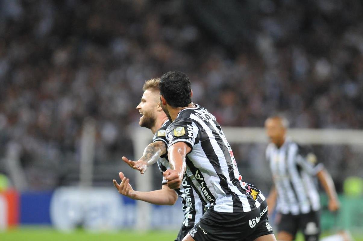 Fotos do jogo entre Atltico e Ava, pelo Campeonato Brasileiro