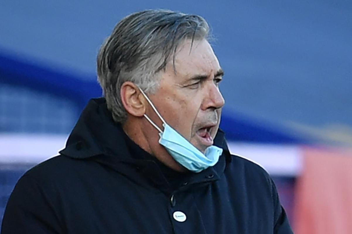 8. Carlo Ancelotti - Everton (tambm treinou Chelsea, Paris Saint-Germain, Real Madrid, Bayern de Munique e Napoli na dcada)