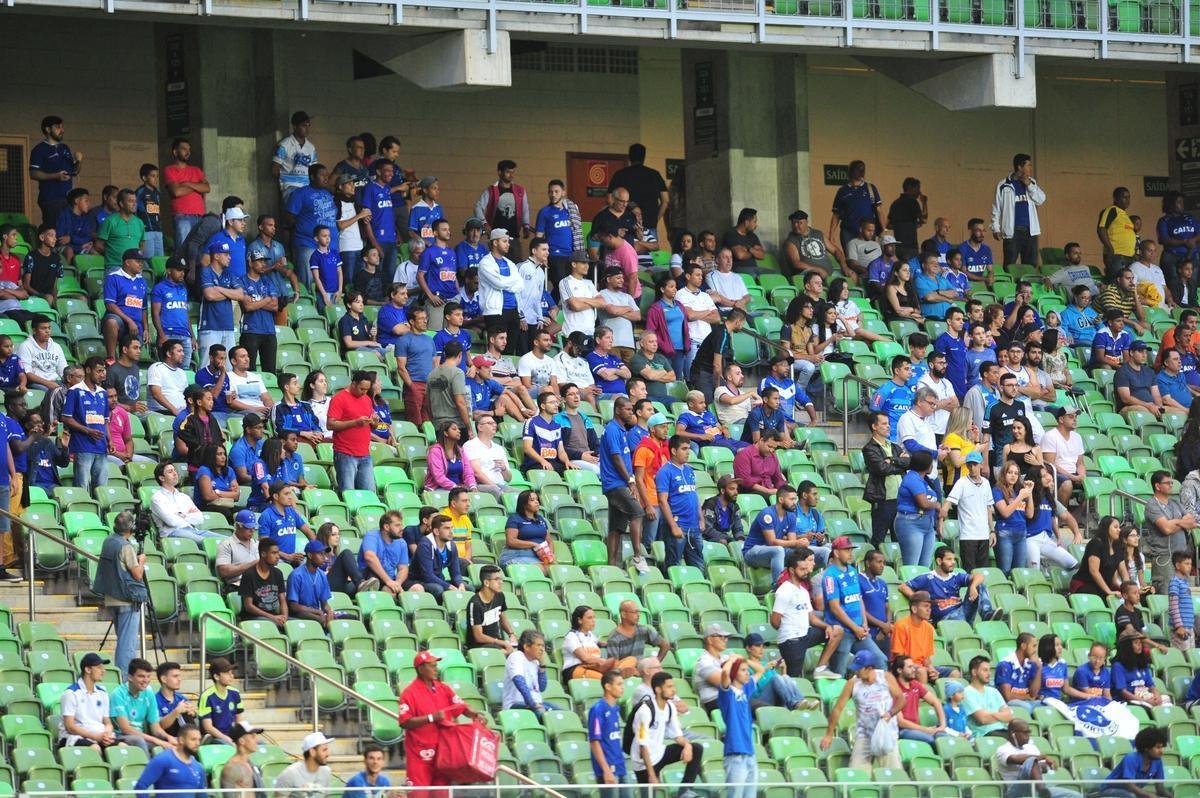Aps por 2 a 2 no tempo normal, Cruzeiro derrotou Atltico por 4 a 2 nas penalidades e se sagrou campeo de torneio indito. Em 2018, clube celeste disputar a Copa Libertadores da categoria