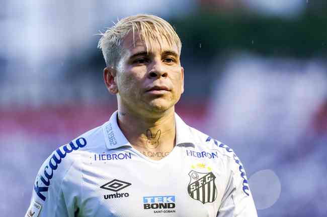 Soteldo tem contrato com o Santos at o prximo 3 de julho e aguarda definio do futuro