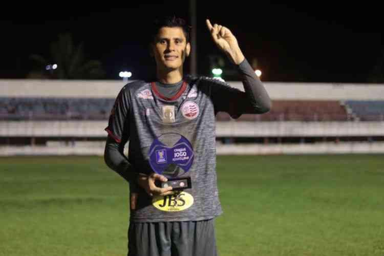 Pela Copa do Nordeste, Náutico visitou o Frei Paulistano e venceu por 2 a 0, numa partida difícil; o goleiro alvirrubro Jefferson foi eleito um dos destaques da partida, graças às suas atuações na defesa do Timbu