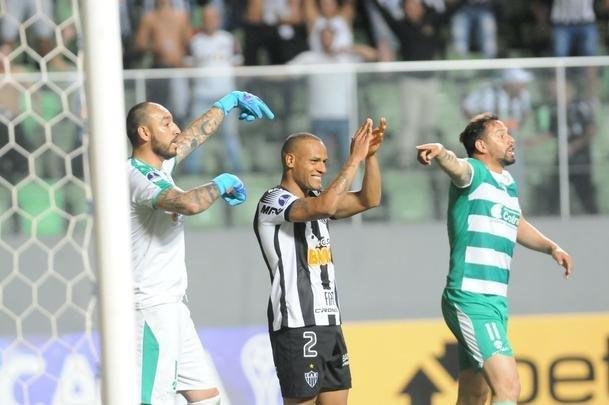 Fotos do primeiro tempo do jogo entre Atltico e La Equidad, no Independncia, pela Copa Sul-Americana