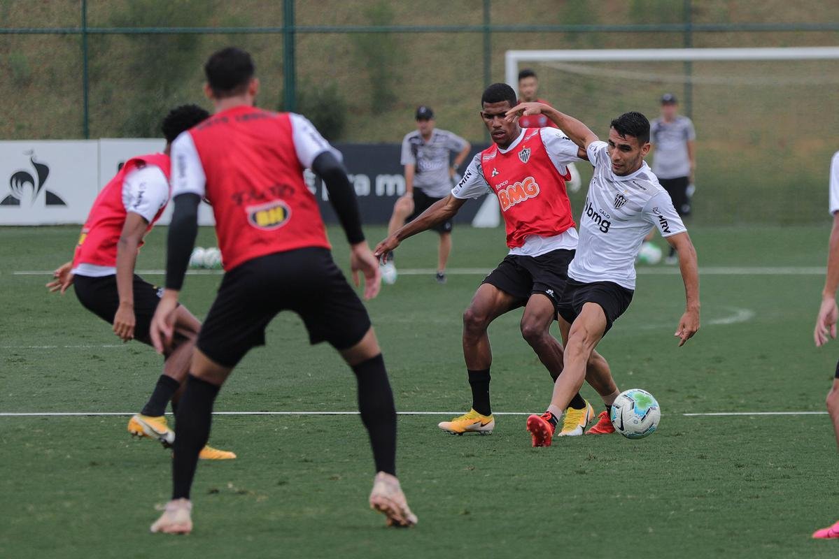Fotos do treinamento do Atltico nesta sexta-feira, o penltimo antes do jogo contra o Internacional