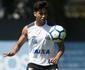Santos renova com destaques da base e fica perto de assinar com outros dois
