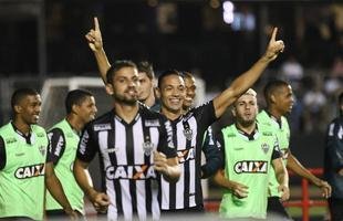 Atl�tico saiu atr�s, conseguiu virada com R�ger Guedes e Ricardo Oliveira, mas cedeu empate no Morumbi