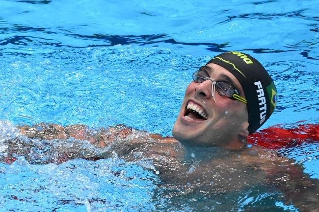 Bruno Fratus, do Minas, percorreu os 50m da piscina do Tokyo Aquatics Centre em 21s57 e levou o bronze